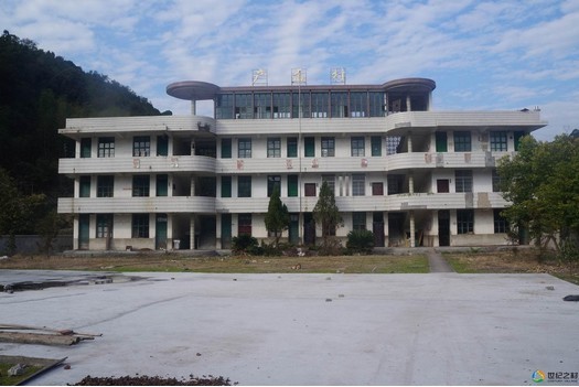 ���۴岿.jpg